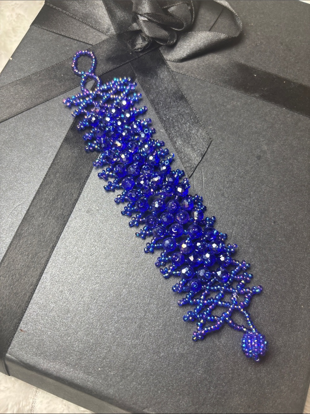 Handcrafted Beaded Bracelet Shimmering - Deep Blue 7”